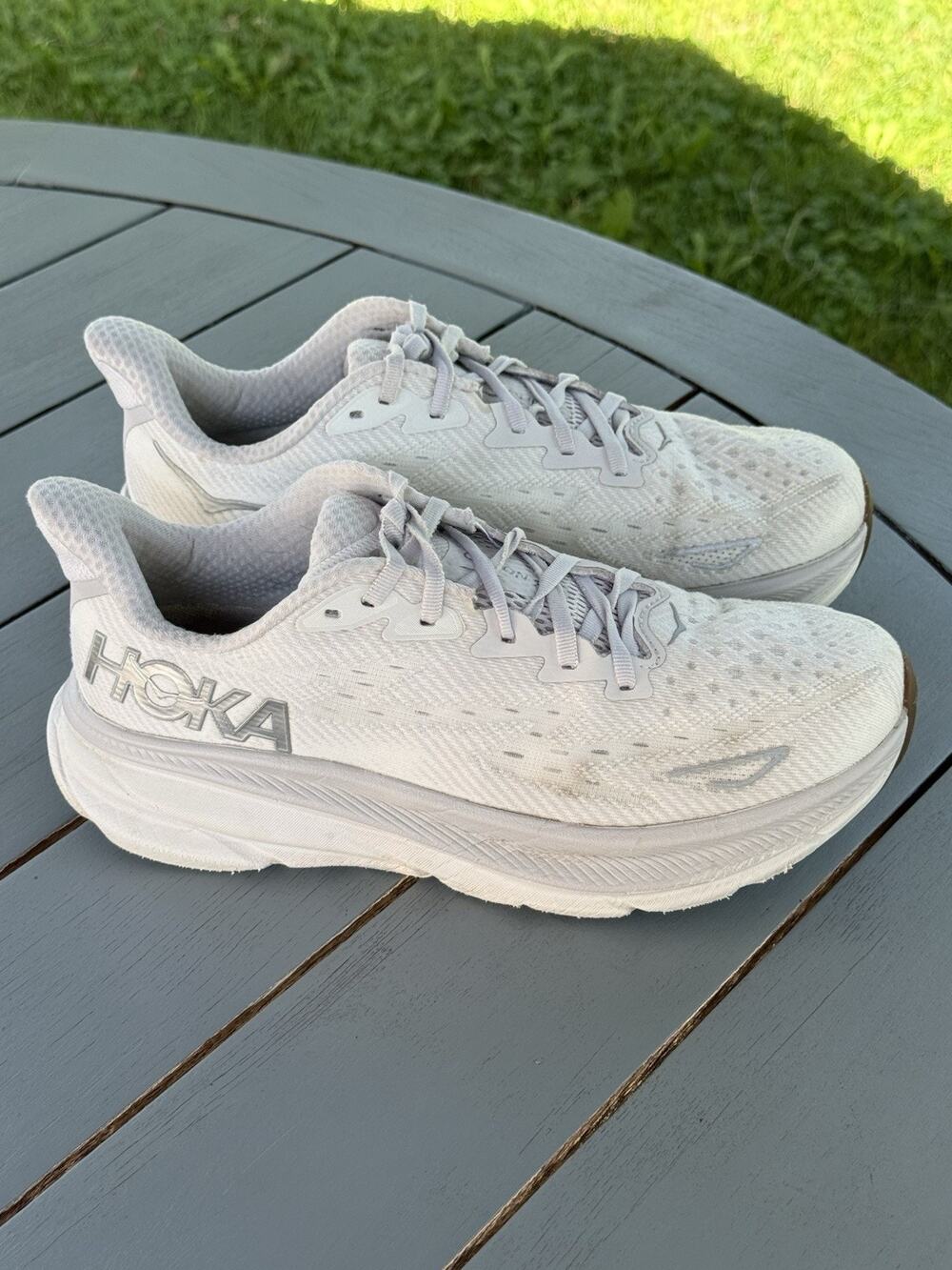 HOKA ONE ONE Clifton 9 Womens Size 9B Nimbus Cloud White Running Shoes 1127896